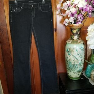 White house/Black Market jeans sz 6R NWOT